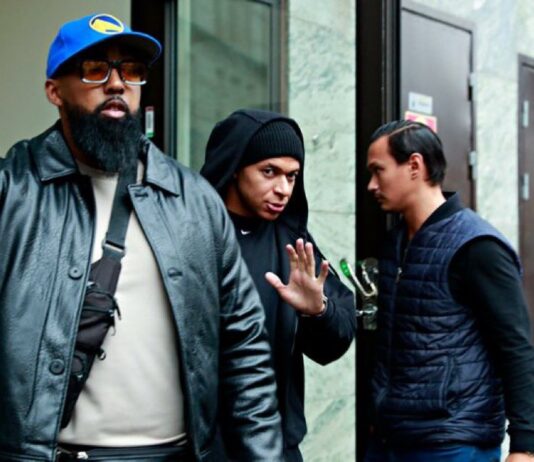 Le parquet suedois ouvre une enquête pour viol sur Kylian Mbappé le parquet suedois ouvre une enquête pour viol sur Kylian Mbappé