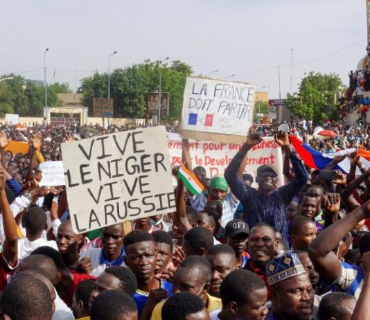 Manifestation à Niamey contre les ingérences étrangères