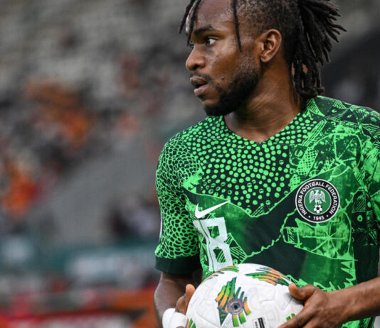 CAF Awards 2024: Ademola Lookman et Barbra Banda remportent le Ballon d’Or africain
