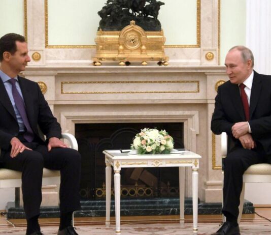 Vladimir Poutine va rencontrer Bachar al-Assad exilé en Russie